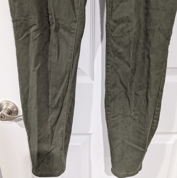 LOFT Outlet Olive Green High Rise Leggings in Size 16 - Picture 5 of 13
